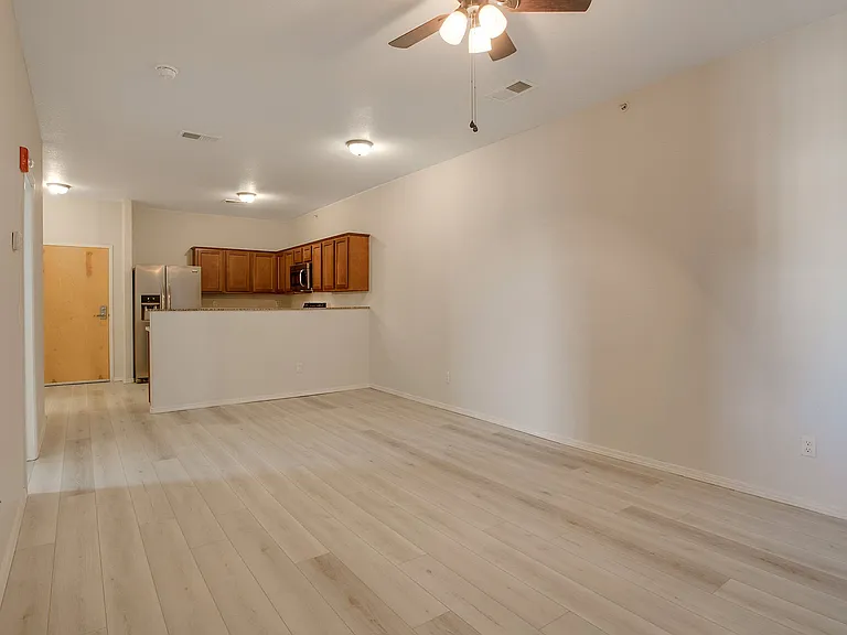 214, 314, 414 Have same floorplan, fixtures and finishes. (ceiling light fixtures sometimes vary slightly)