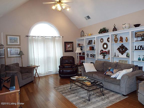 3rd image of 10517 Monticello Forest Cir