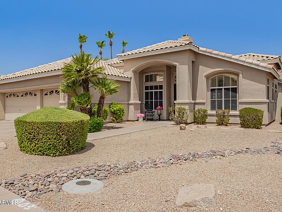 3rd image of 2550 E AMBERWOOD Drive