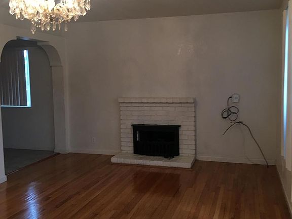 5th image of 1987 Cinderella Ln