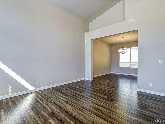 Big dining room 