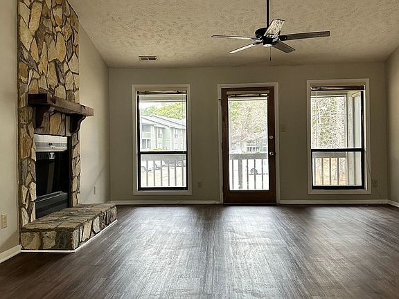 4th image of 1849 Tryon Dr Unit 7