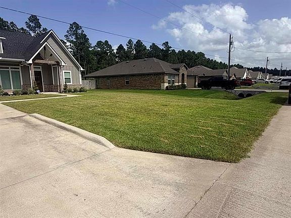 3rd image of 1575 Haidlyns Way