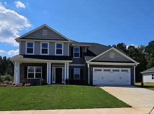 33 Sunburst Ct, Fuquay Varina, NC 27526