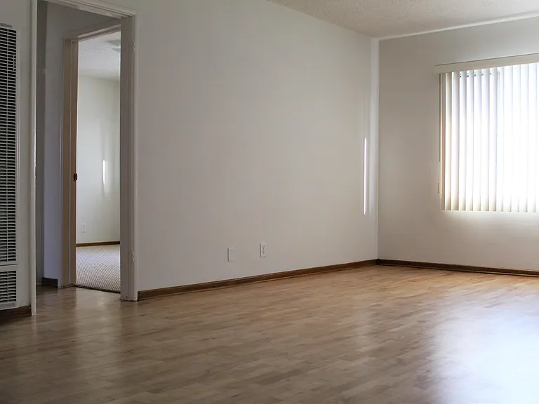 16821 Yukon Ave #6 — Photo 8