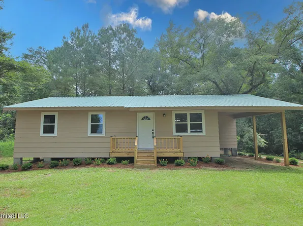 98 Pumping Station Rd, Mc Lain, MS 39456