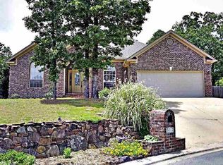 512 Forest Oak Cv, Jacksonville, AR 72076