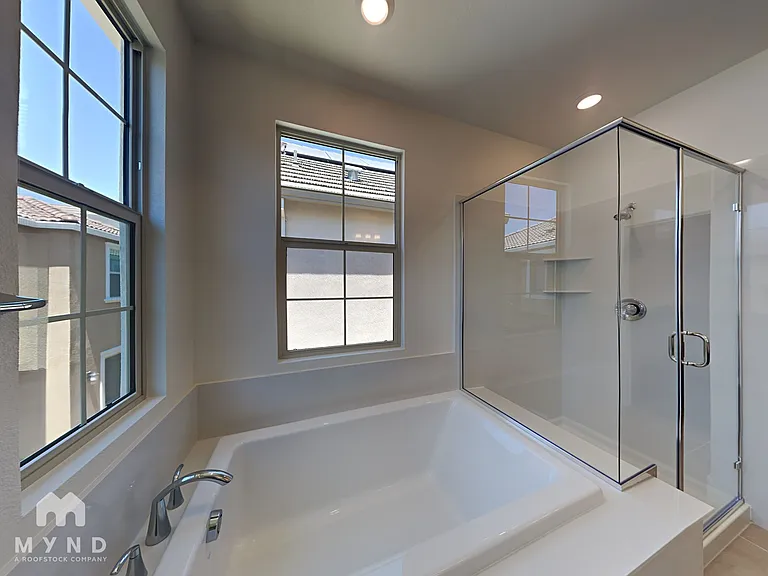 10554 Trill Way — Photo 9