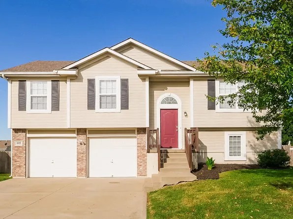 600 Fall Creek Dr, Belton, MO 64012