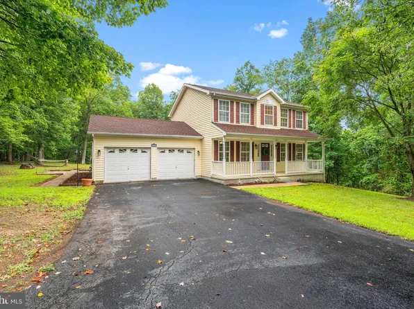 354 Open Meadow Ln, Hedgesville, WV 25427