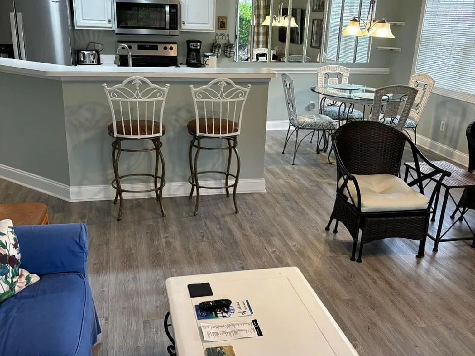1101-330 S Middleton Dr NW #1101