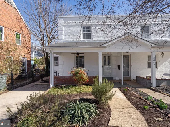 847 S Ivy St, Arlington, VA 22204