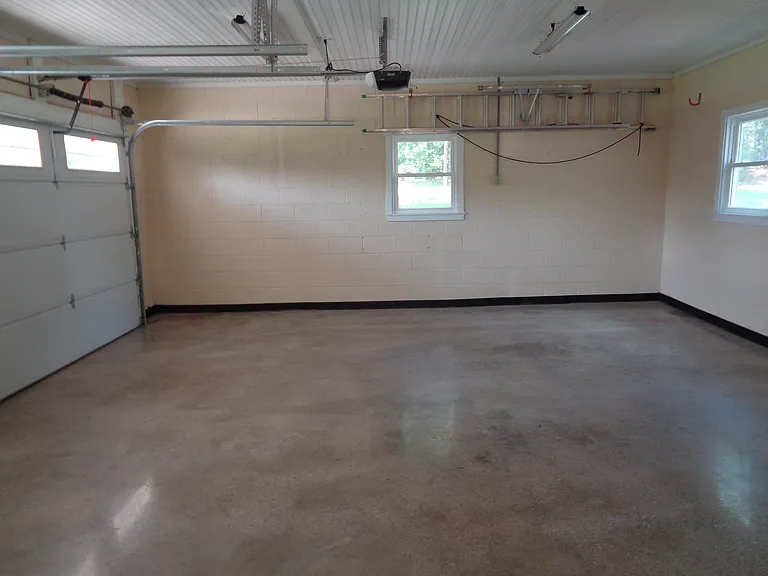 1506 Old Hollow Rd — Photo 26