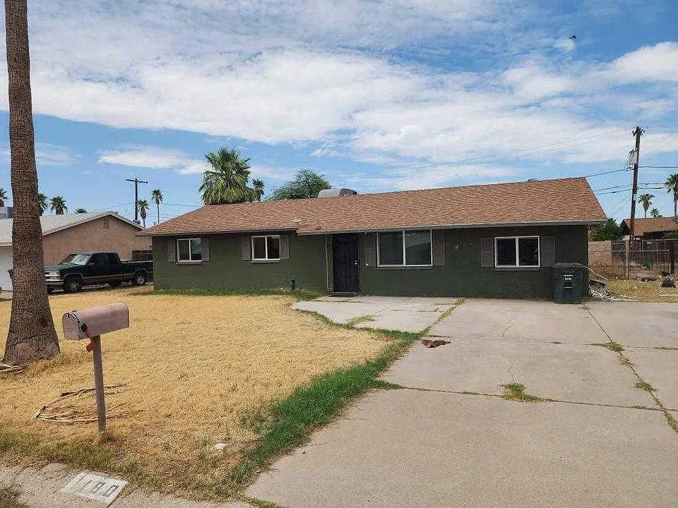 1180 E Barcelona Ave