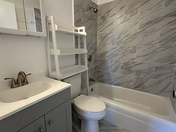 5th image of 256 Parker Hill Ave #14