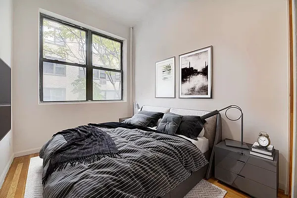 Rented by REAL New York | media 7