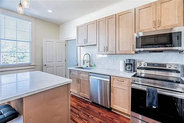 3027 Saint Claude Ave #B — Photo 6