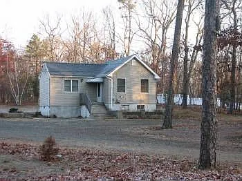 872 Green Valley Rd photo 1