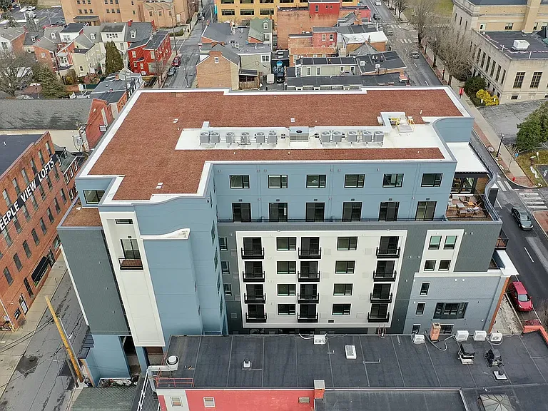 Gallery 118 — Photo 2