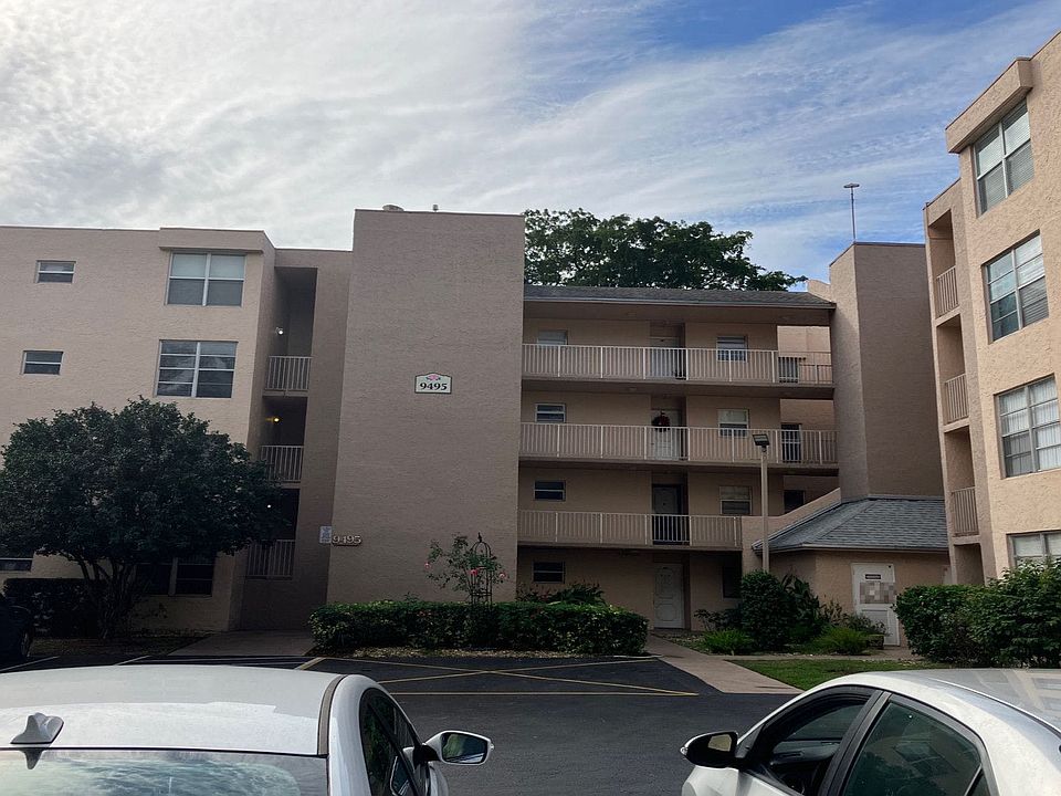 1st image of 9495 Evergreen Pl APT 105