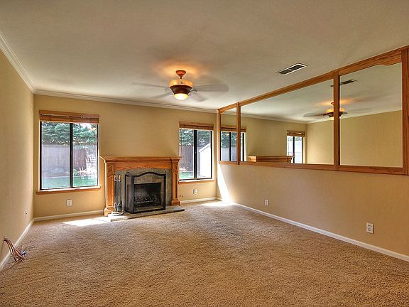 Newer Carpet, Roof, AC &amp; Central Heat