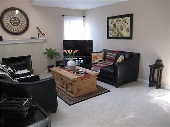 2nd image of 10912 Gulf Fwy APT 1