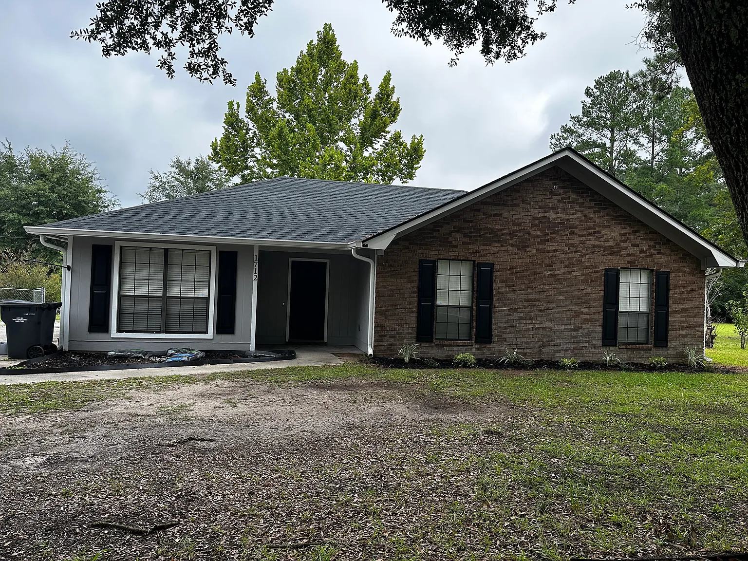 3 bed, 1570 sqft, $1,950 — Photo 1
