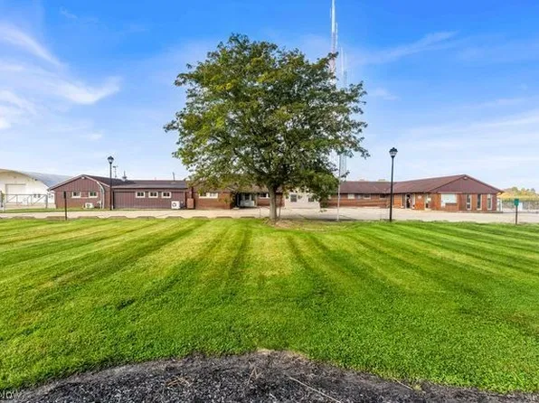 22988 West Rd, Wellington, OH 44090