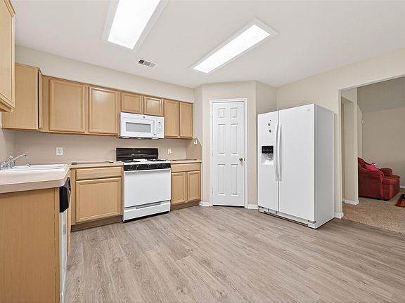 5th image of 22603 Spring Crossing Dr
