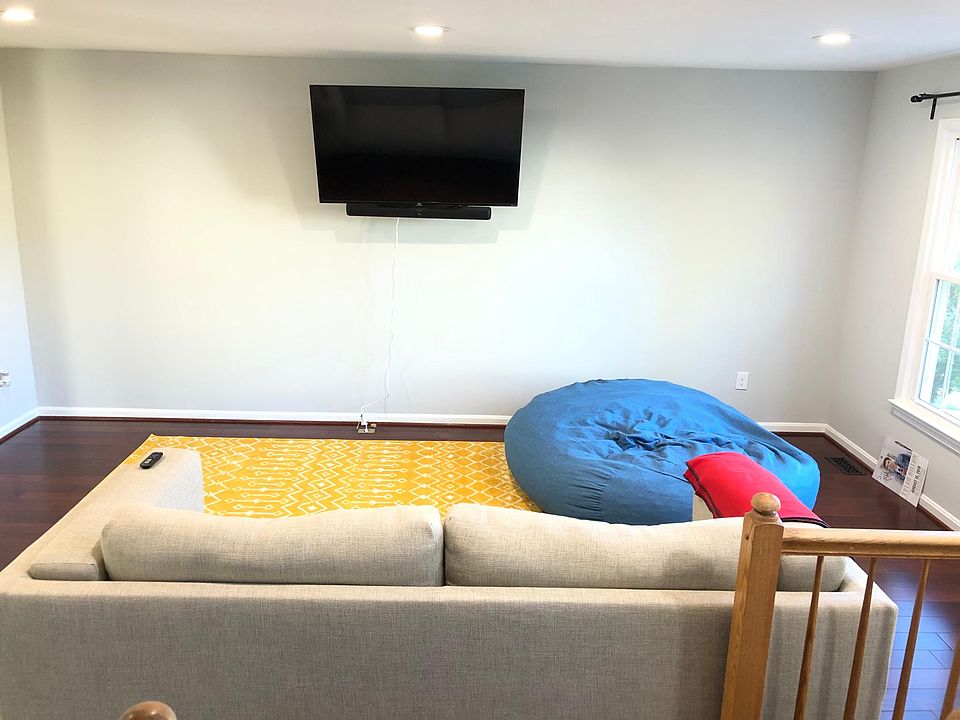 1st image of 5856 Watermark Circle Level #2