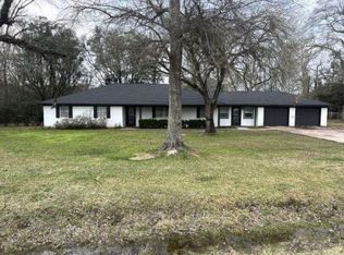 4595 Eaves Rd, Vidor, TX 77662