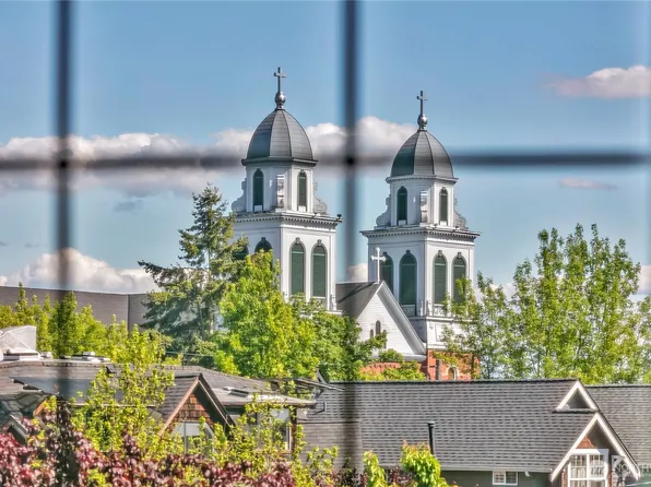 1101 17th Avenue #403, Seattle, WA 98122