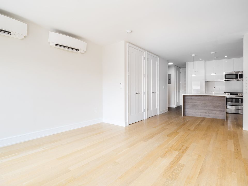 1st image of 156 Beekman St APT 3B