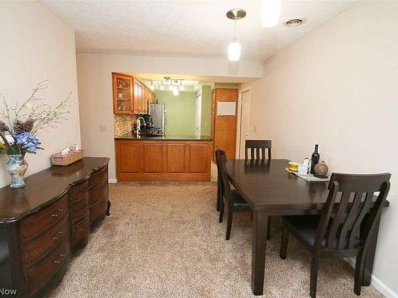 5th image of 8050 Harbor Creek Dr APT 2004