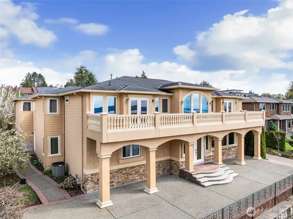 7613 N 10th Street, Tacoma, WA 98406