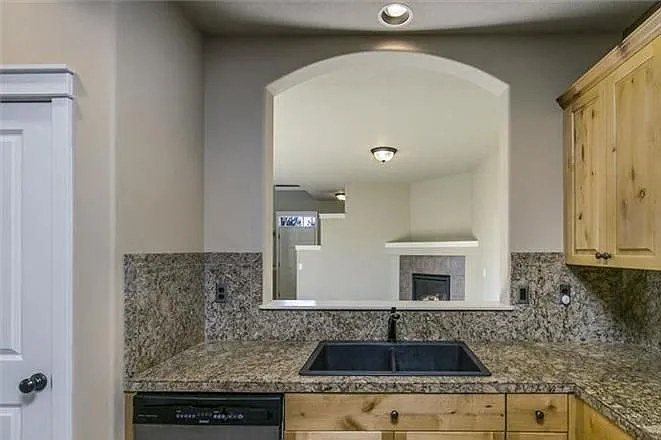 Spacious home with bonus room in NE Bend! — Photo 4