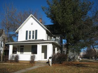 352 Standish St, Elgin, IL 60123