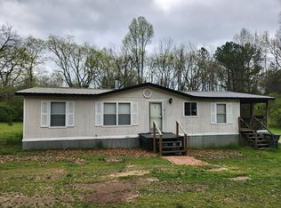 18 Honeysuckle Dr, Trion, GA 30753