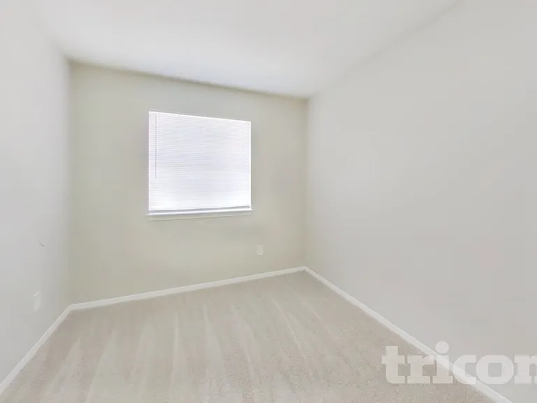 13311 Danshire Dr — Photo 11