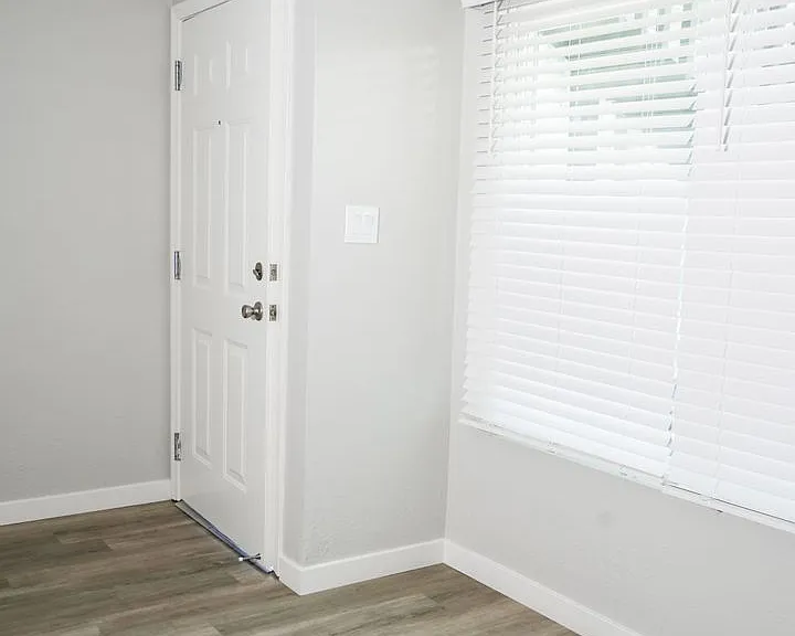 Point Loma Bay Apartments | Coastal Living Near the Beach — Photo 78