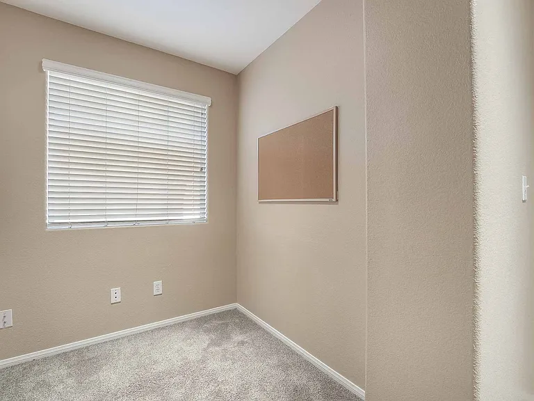 10466 Gwynns Falls St — Photo 10