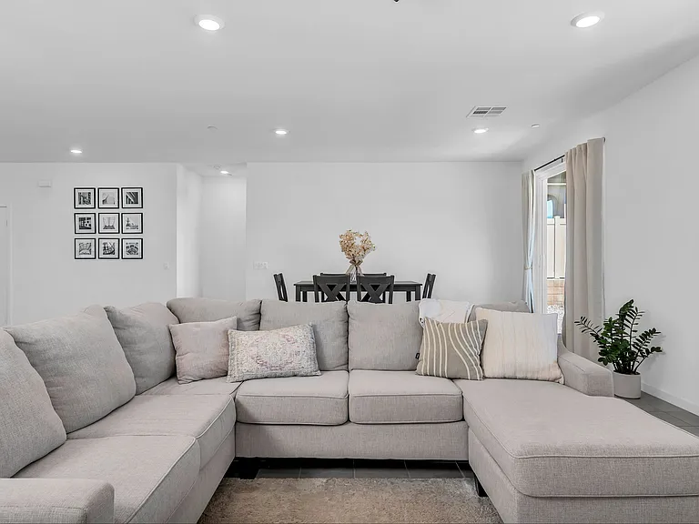 11596 S Crescent St — Photo 12