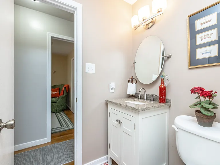 Full bathroom