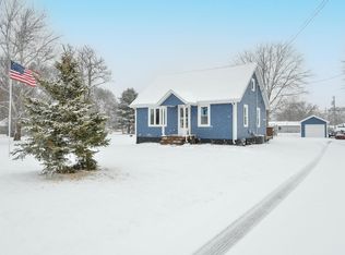 1653 S River Rd, Janesville, WI 53546