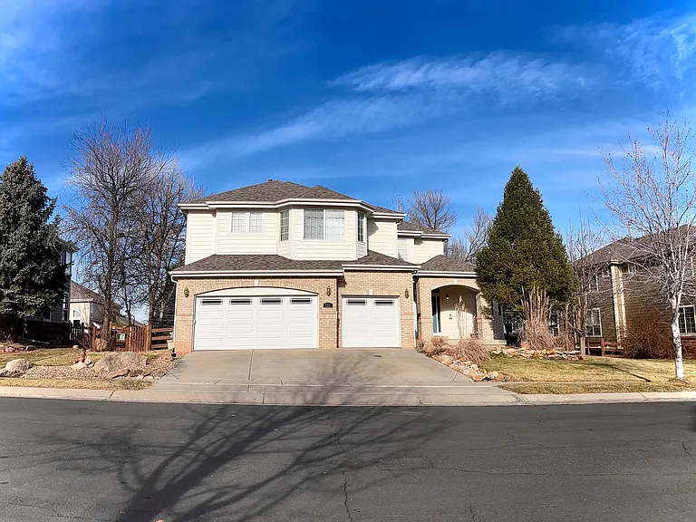 5355 Sage Brush Dr — Photo 1
