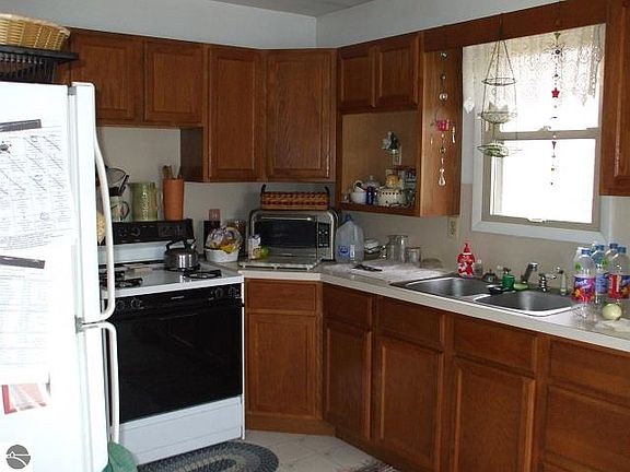 5th image of 1847 N Ogemaw Trl