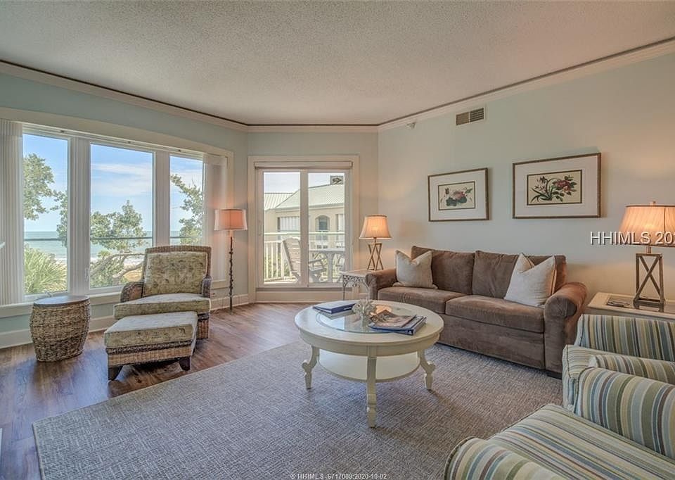 1st image of 63 Ocean Ln APT 2516