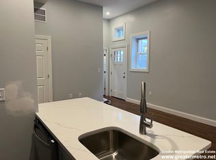 43 Cooper St #3, Boston, MA 02113