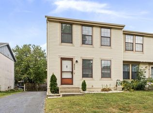 4063 Forest Edge Dr, Columbus, OH