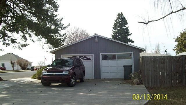 2nd image of 406 S Jefferson St